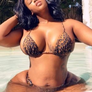 Besoin de pimenter mes nuits parisiennes Maïssa - rencontre-Black-Paris