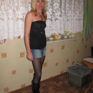 Emilie - rencontre-Cougar-Versailles