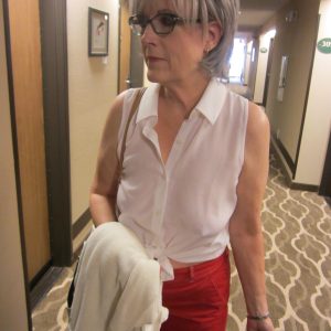Regard qui tue Laurence - rencontre-Cougar-Lille