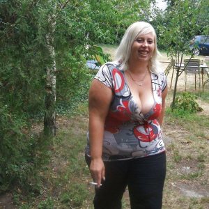 Un brin de mélancolie Maïlys - rencontre-MILF-Aulnay-sous-Bois