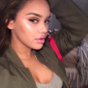 C’est chaud au boulot Nadia - rencontre-Teen-Lille