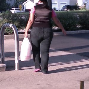 Si tu as assisté à un mariage récemment et que t’es célibataire comme moi, on a un truc en commun Sophie - rencontre-Milf-Issy-les-Moulineaux