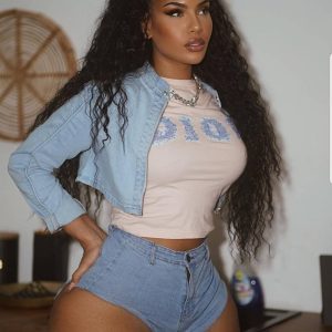 Nina de la Plage à Lille 🌊 Camila - rencontre-Teen-Lille