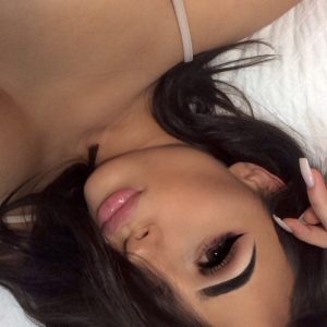 Putain j’ai envie de me faire niquer Clara - rencontre-Teen-Rennes